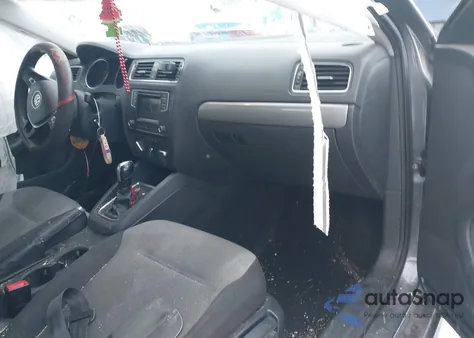 2018 Volkswagen Jetta 1.4T S from USA, damaged, VIN 3VW2B7AJ0JM227090